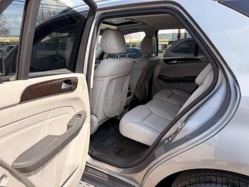 2012 Mercedes-Benz M-Class 4MATIC