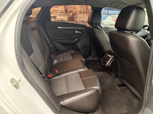 2016 Chevrolet Impala LT