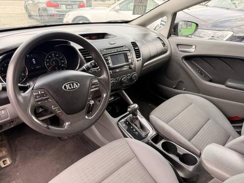 Aurora Black 2017 Kia Forte LX