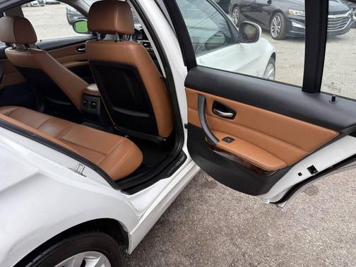 2011 BMW 328 i xDrive