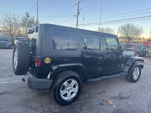 2010 Jeep Wrangler Unlimited Sahara