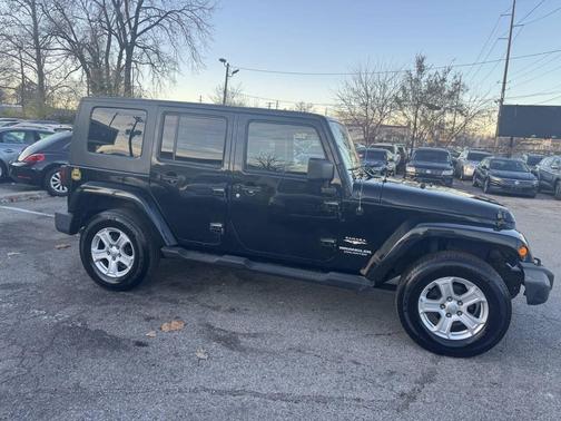 2010 Jeep Wrangler Unlimited Sahara