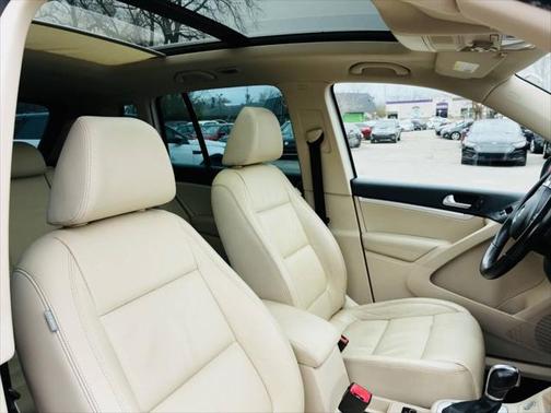 2013 Volkswagen Tiguan SEL