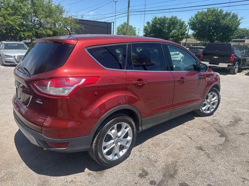 Ruby Red Metallic Tinted Clearcoat 2016 Ford Escape SE