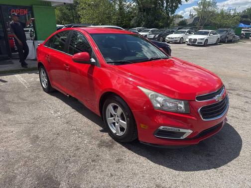 Red 2015 Chevrolet Cruze 1LT