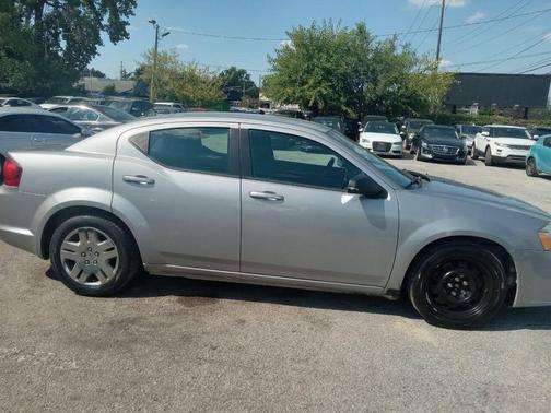 2014 Dodge Avenger SE