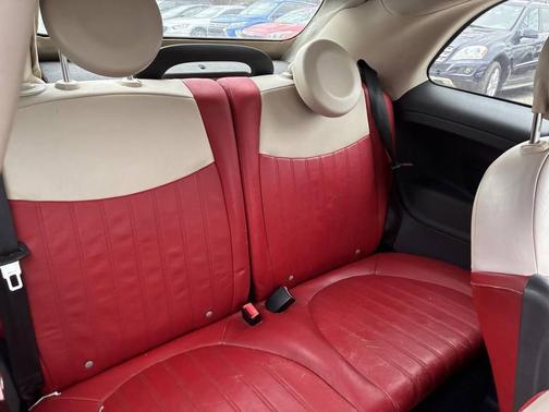2012 FIAT 500 Lounge
