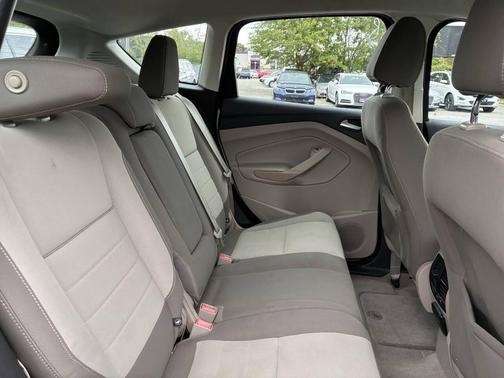 Ingot Silver Metallic 2014 Ford C-Max Hybrid SE