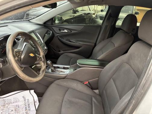 2016 Chevrolet Malibu 1LT