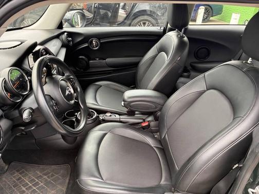 British Racing Green Metallic 2015 MINI Hardtop Cooper