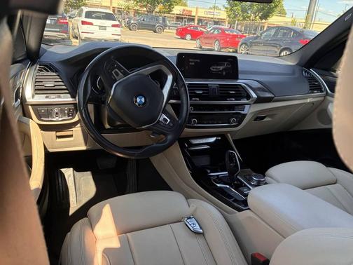 White 2018 BMW X3 xDrive30i