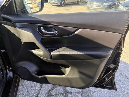 2014 Nissan Rogue SV