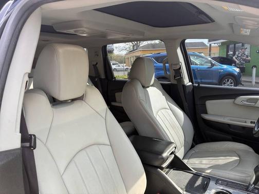 Black Granite Metallic 2011 Chevrolet Traverse LTZ