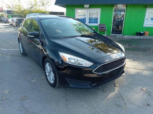 Shadow Black 2017 Ford Focus SE