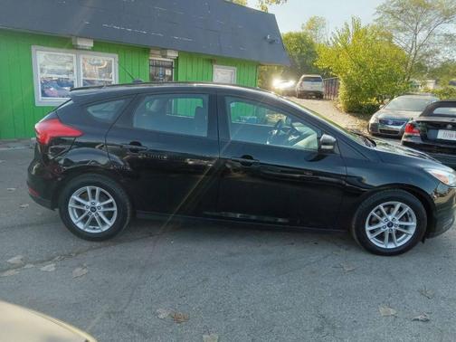 Shadow Black 2017 Ford Focus SE