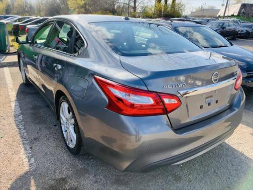2016 Nissan Altima 3.5 SL
