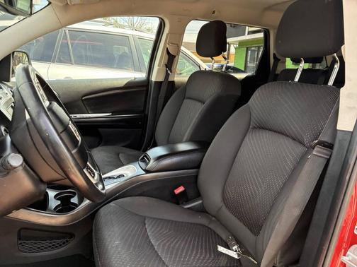 Redline 2 Coat Pearl 2014 Dodge Journey SXT