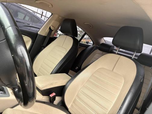 Gray 2010 Volkswagen CC Sport