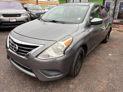2018 Nissan Versa 1.6 SV