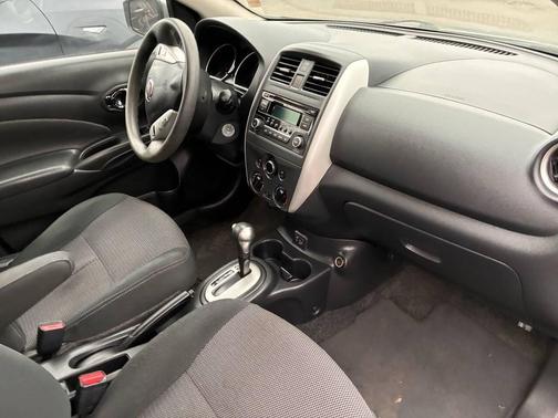 2018 Nissan Versa 1.6 SV