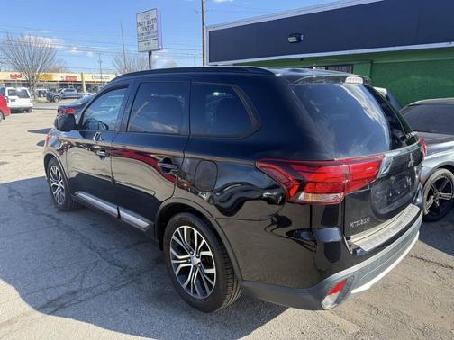 2016 Mitsubishi Outlander SEL