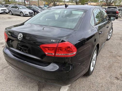 Black Uni 2015 Volkswagen Passat 1.8T Limited Edition