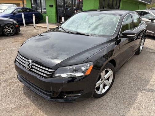 Black Uni 2015 Volkswagen Passat 1.8T Limited Edition