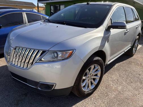 Ingot Silver Metallic 2013 Lincoln MKX Base