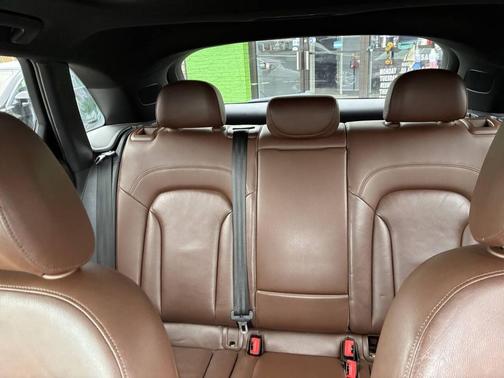 2016 Audi Q3 2.0T Premium Plus