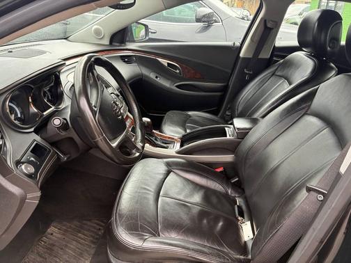 Carbon Black Metallic 2010 Buick LaCrosse CXL