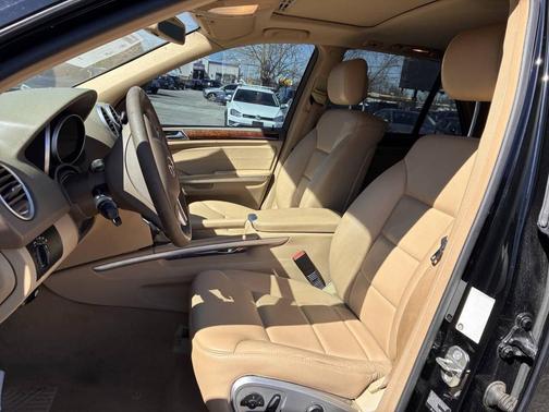 2010 Mercedes-Benz M-Class ML 350 4dr SUV