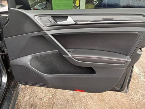 Black 2015 Volkswagen Golf GTI 2.0T Autobahn 4-Door