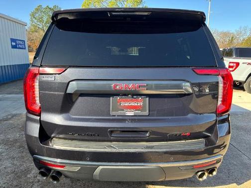 2023 GMC Yukon XL 4WD AT4