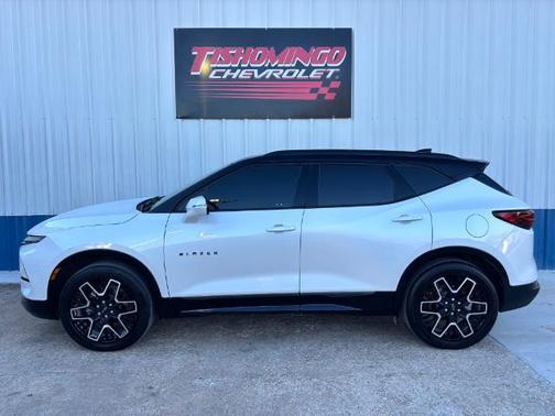 2023 Chevrolet Blazer RS