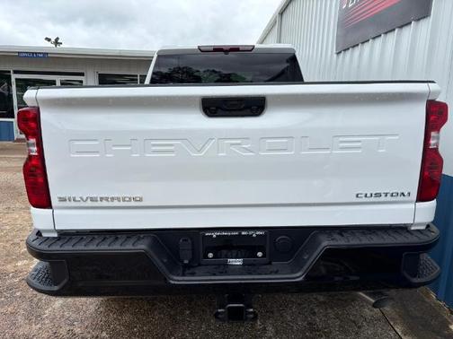 2025 Chevrolet Silverado 2500 Custom