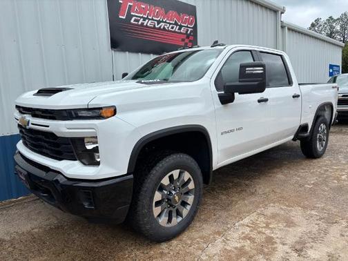 2025 Chevrolet Silverado 2500 Custom