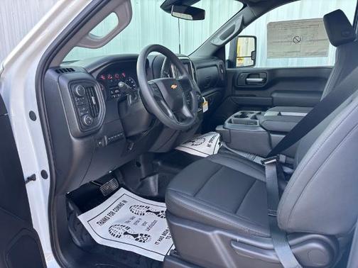 2026 Chevrolet Silverado 3500 WT