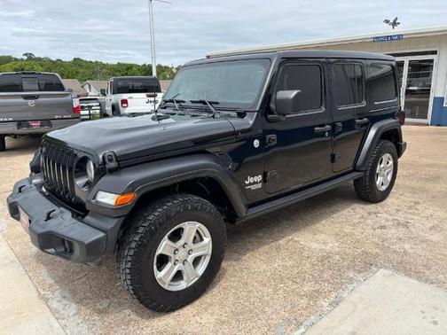 Black Clearcoat 2021 Jeep Wrangler Unlimited Sport