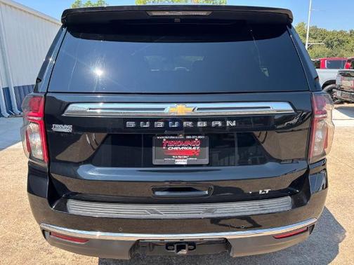 2021 Chevrolet Suburban LT