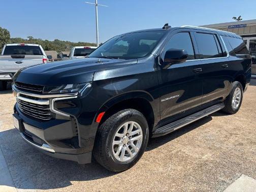 2021 Chevrolet Suburban LT