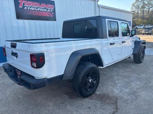 2023 Jeep Gladiator Sport S