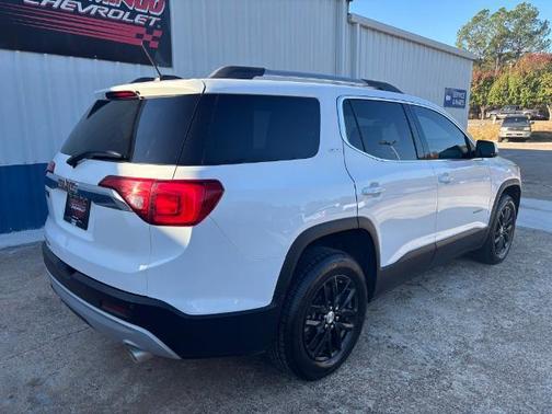 2019 GMC Acadia SLT-1
