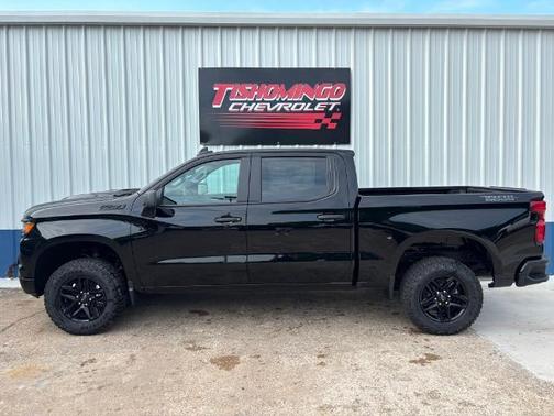 Black 2026 Chevrolet Silverado 1500 Custom Trail Boss