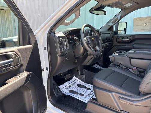 2025 Chevrolet Silverado 2500 WT