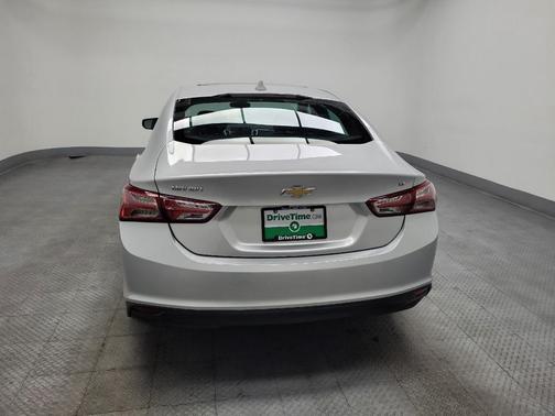 2021 Chevrolet Malibu FWD LT