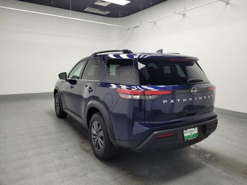 2022 Nissan Pathfinder SV 2WD