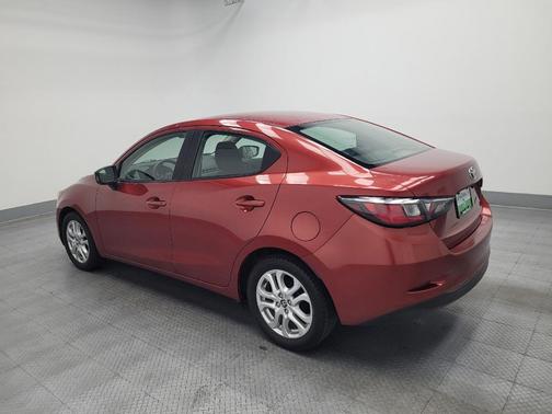 2017 Toyota Yaris iA Base