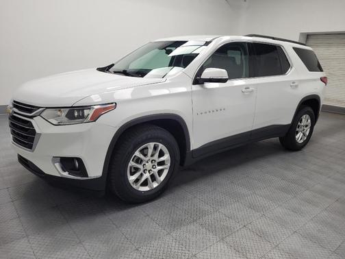 White 2019 Chevrolet Traverse LT Cloth