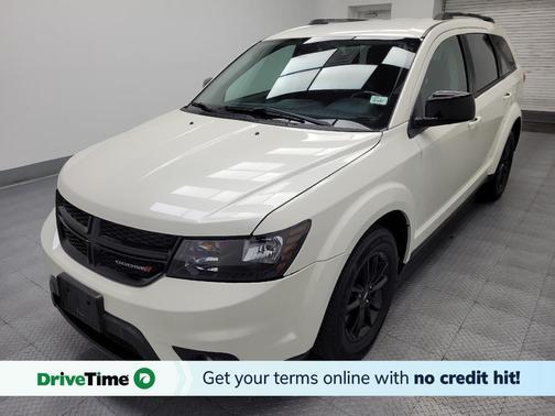 White Noise Tri-Coat 2019 Dodge Journey SE