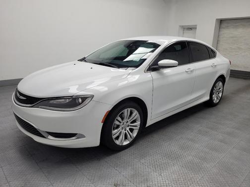 2016 Chrysler 200 Limited